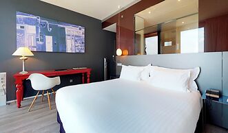 Melia Barcelona Sky