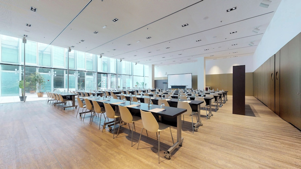 Melia Barcelona Sky