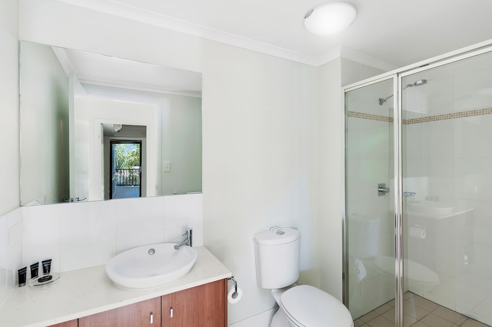 Elysium Apartments