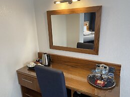 The Liner Hotel