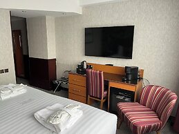 The Liner Hotel