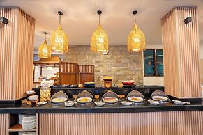 Wina Holiday Villa