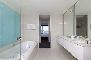 Q1 Resort & Spa