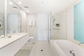 Q1 Resort & Spa