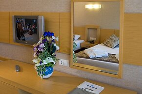 Saphir Resort & Spa