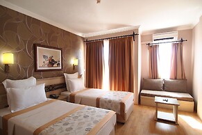 Romance Beach Hotel