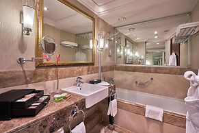 Calista Luxury Resort - All Inclusive