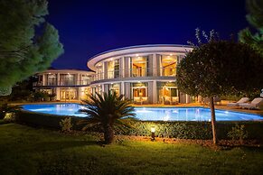 Calista Luxury Resort - All Inclusive