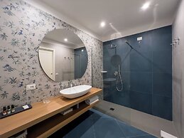 Hotel Sirius