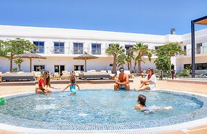 Coral Cotillo Beach