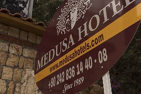 Medusa Hotel