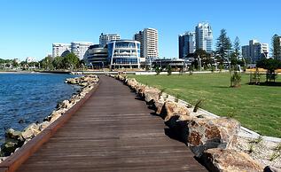 Mantra Twin Towns