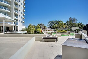 Mantra Twin Towns