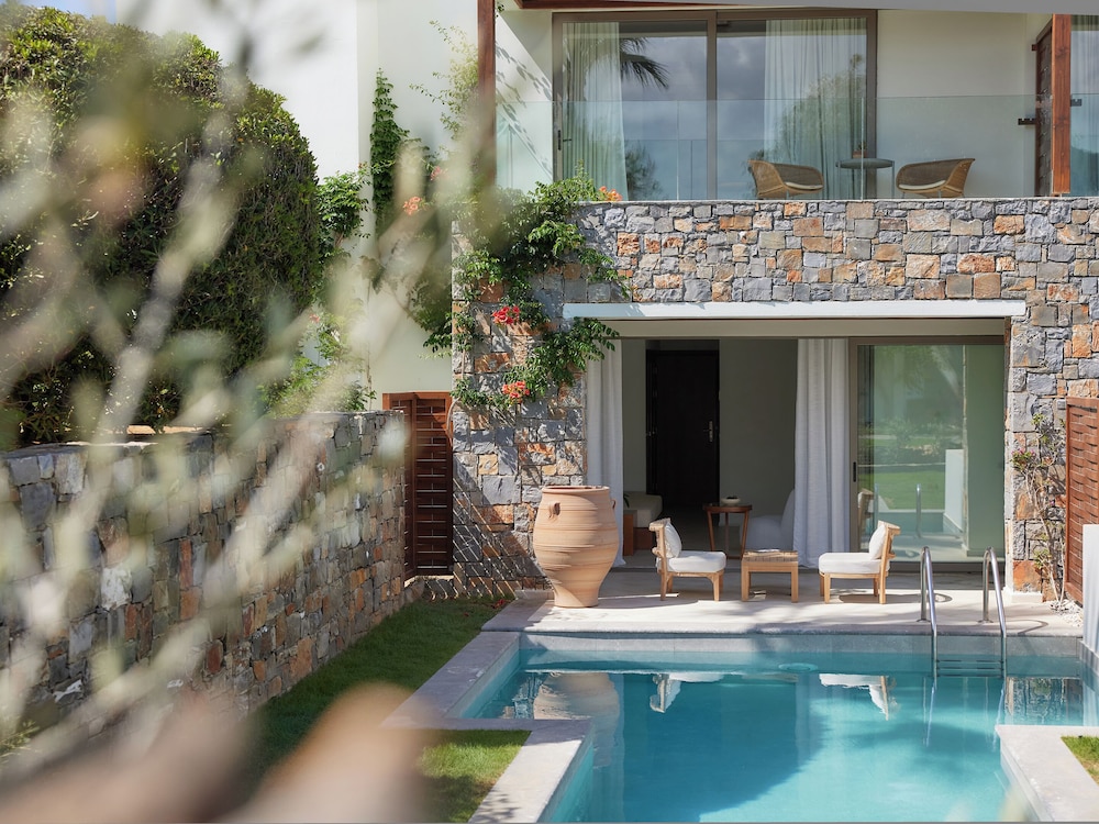 Amirandes, A Grecotel Resort to Live