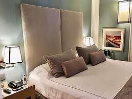 Eight Hotel Paraggi