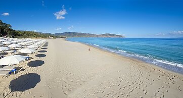 VOI Baia di Tindari Resort