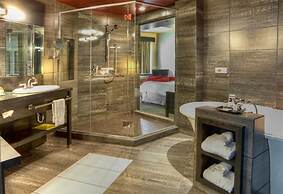 Grand Times Hotel