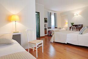 Hotel Al Madarig
