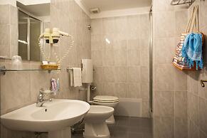 Hotel Al Madarig