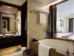 Pullman Sanya Yalong Bay Villas & Resort