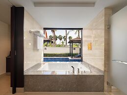 Pullman Sanya Yalong Bay Villas & Resort