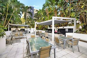 Artique Surfers Paradise