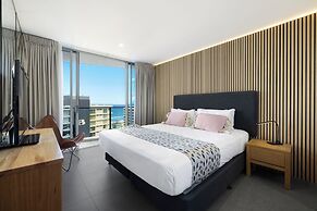 Artique Surfers Paradise