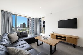 Artique Surfers Paradise