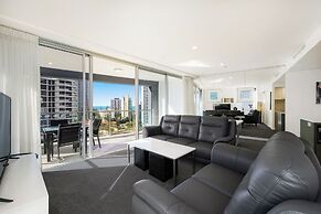Artique Surfers Paradise