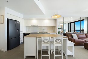 Artique Surfers Paradise