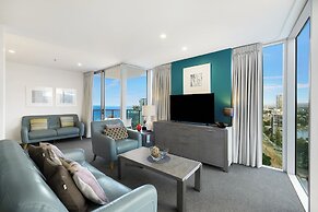 Artique Surfers Paradise