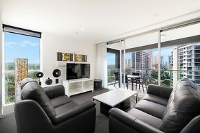 Artique Surfers Paradise