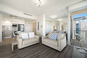 Artique Surfers Paradise