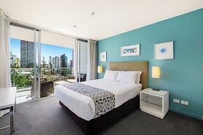Artique Surfers Paradise