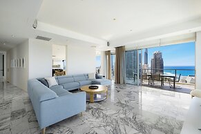 Artique Surfers Paradise