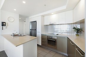 Artique Surfers Paradise