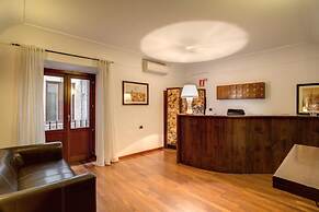 Residenza Domizia- Guest House