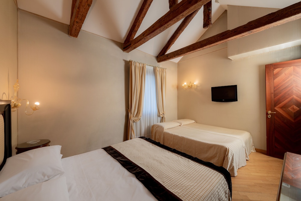 Hotel Paganelli