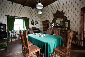 Kedar Heritage Lodge, Conference Centre & Spa