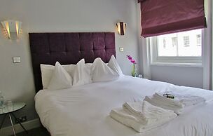 The Oriental - Guest House