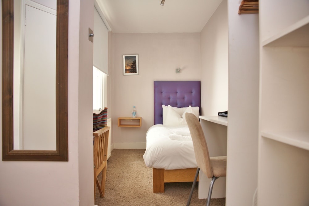 The Oriental - Guest House