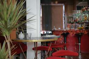 The Oriental - Guest House
