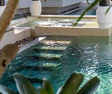 Puripunn Hideaway
