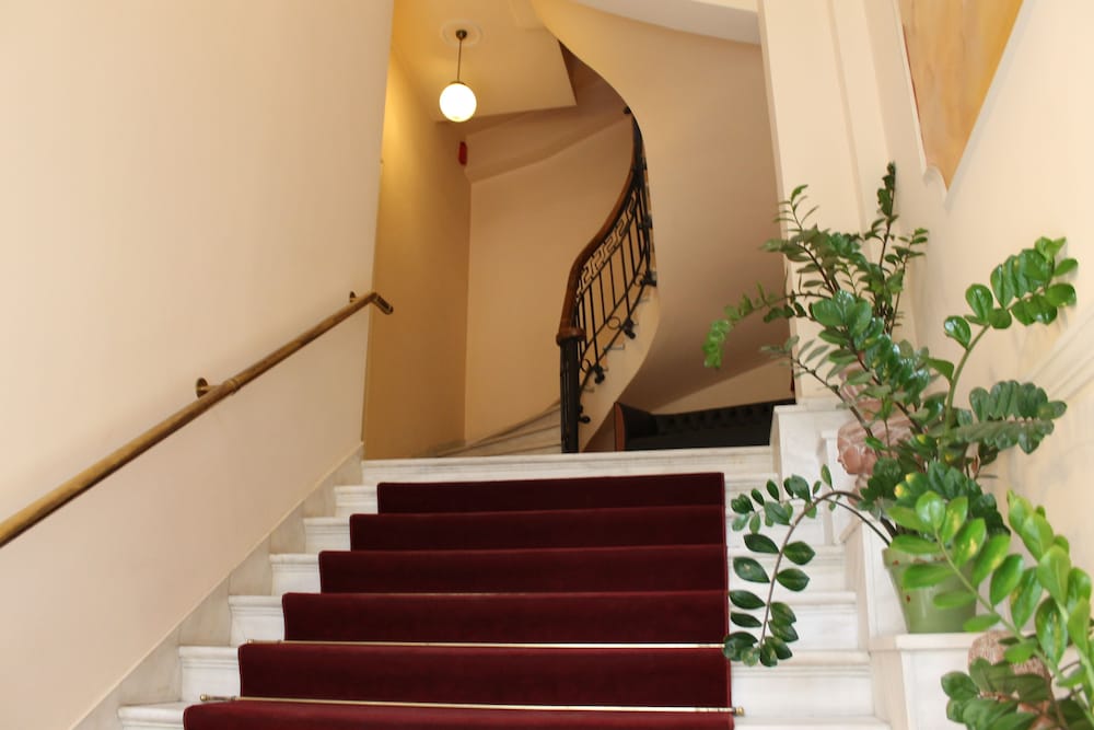 Exis Boutique Hotel