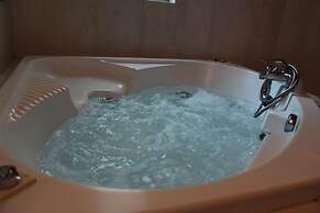 Exis Boutique Hotel