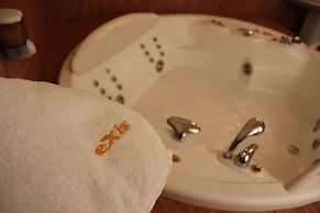 Exis Boutique Hotel