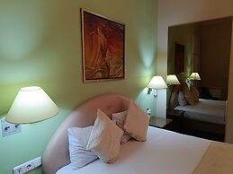Exis Boutique Hotel