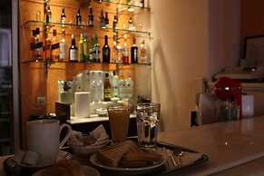 Exis Boutique Hotel