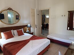 Exis Boutique Hotel