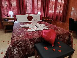 Exis Boutique Hotel